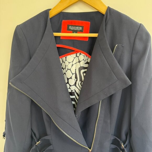 John Meyer Collection Women's Y2K Asymmetric Adjustable Classic Navy Blazer - 10 - Picture 6 of 9